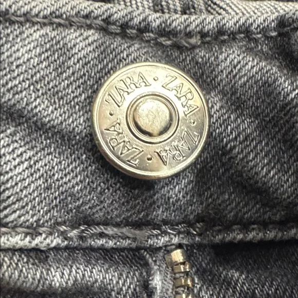 Zara High Rise Gray Wash Jeans Size 6 EUR 38 - Picture 3 of 5